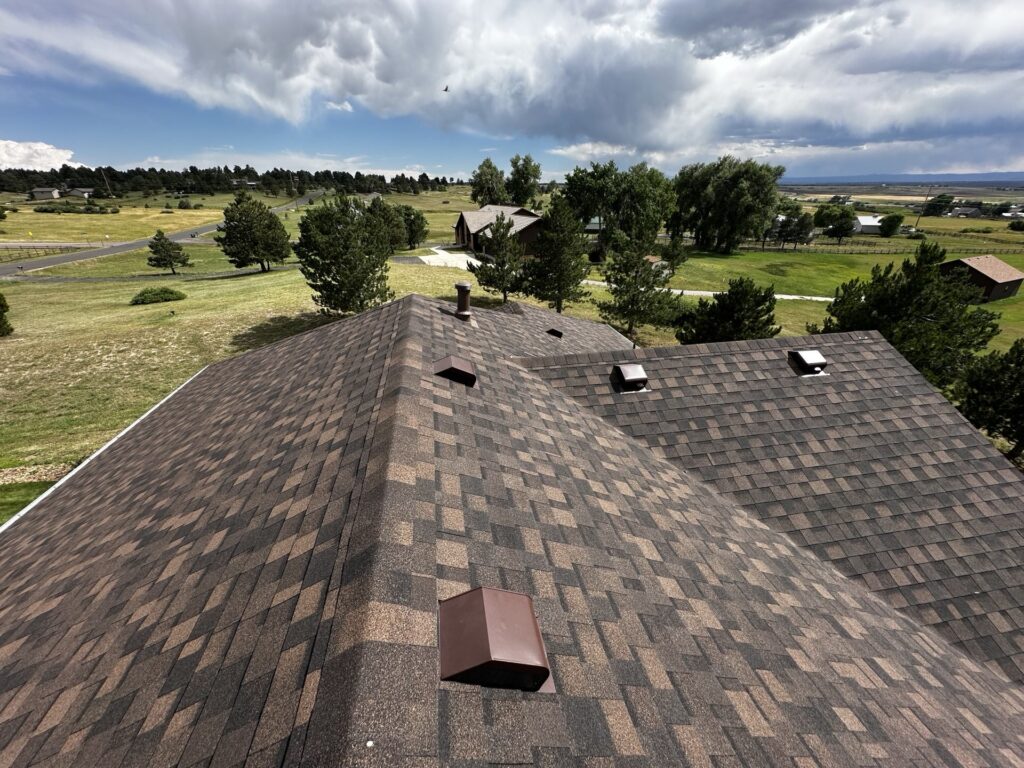 Roof replacement contractor in Arvada Colorado