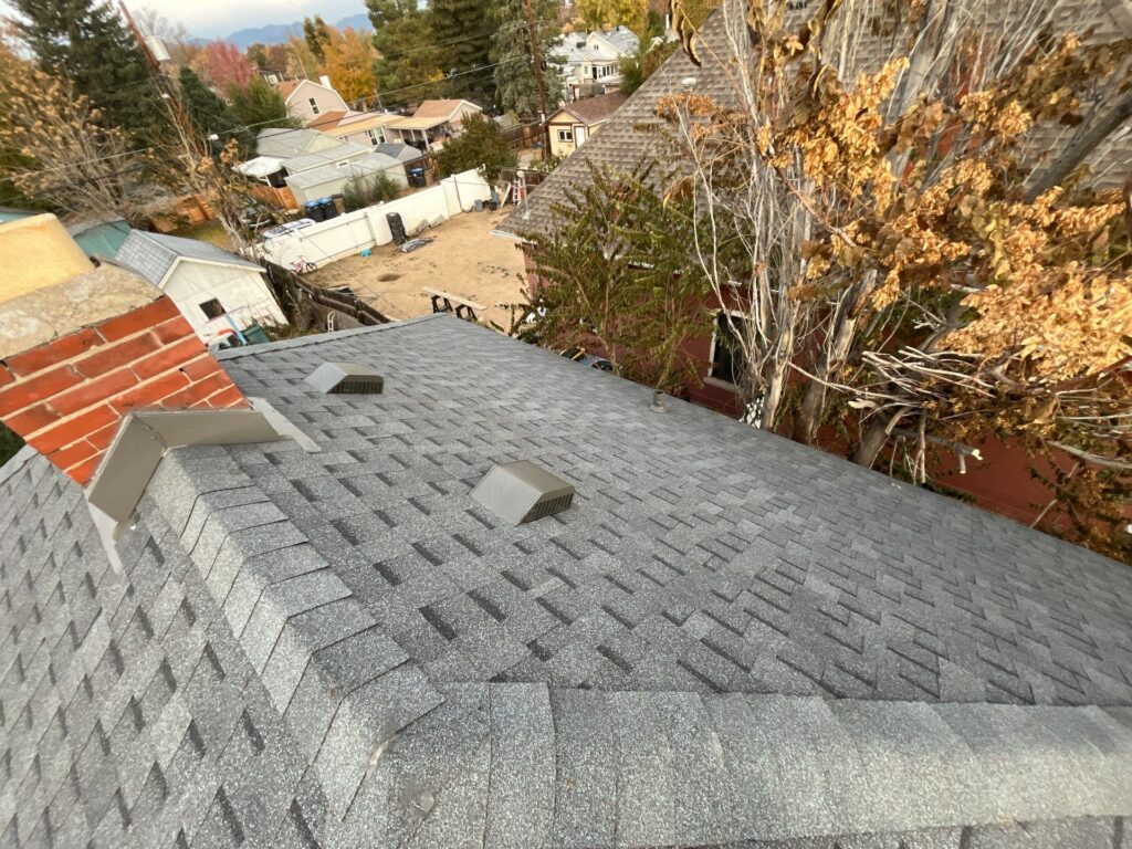 Roof replacement contractor in Sheridan Colorado