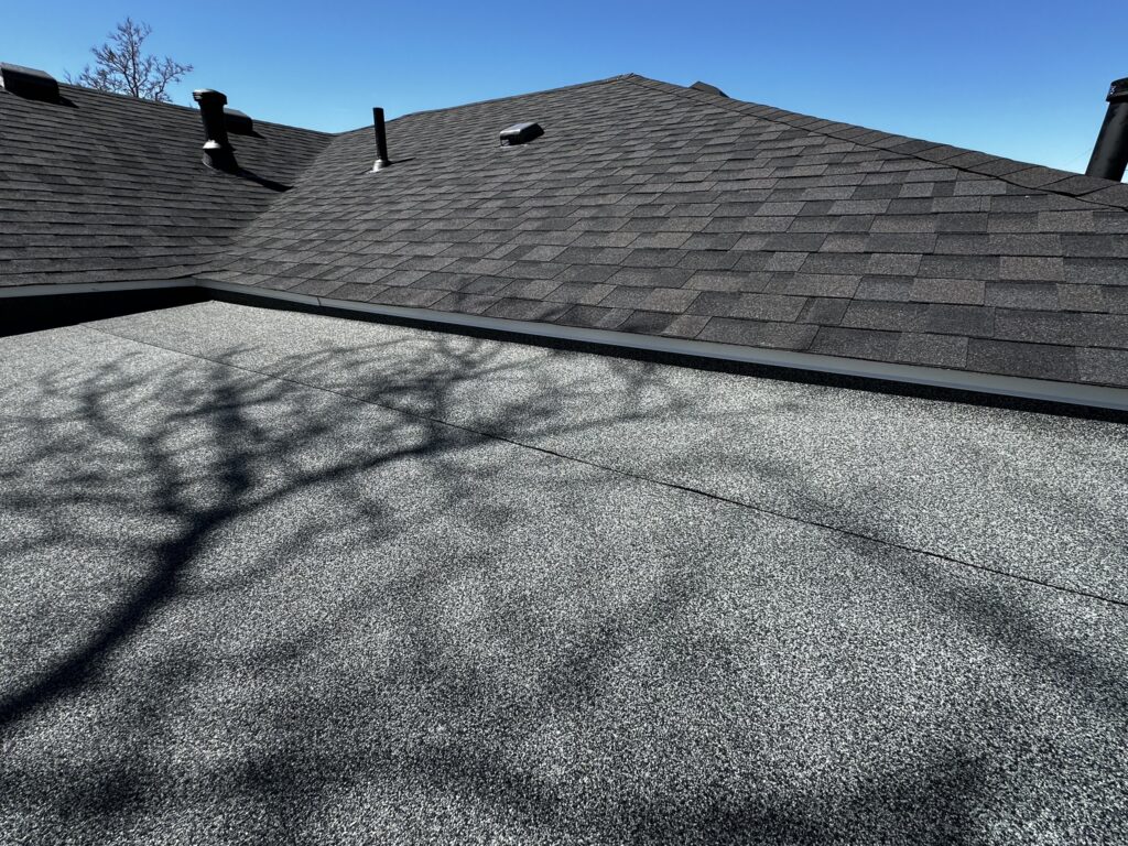 Roof replacement contractor in Thornton Colorado