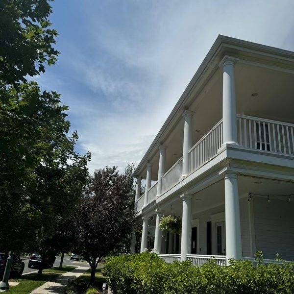 Roof replacement contractor in Denver Colorado